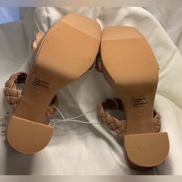 Women’s Mule Heels - Picture 9 of 11